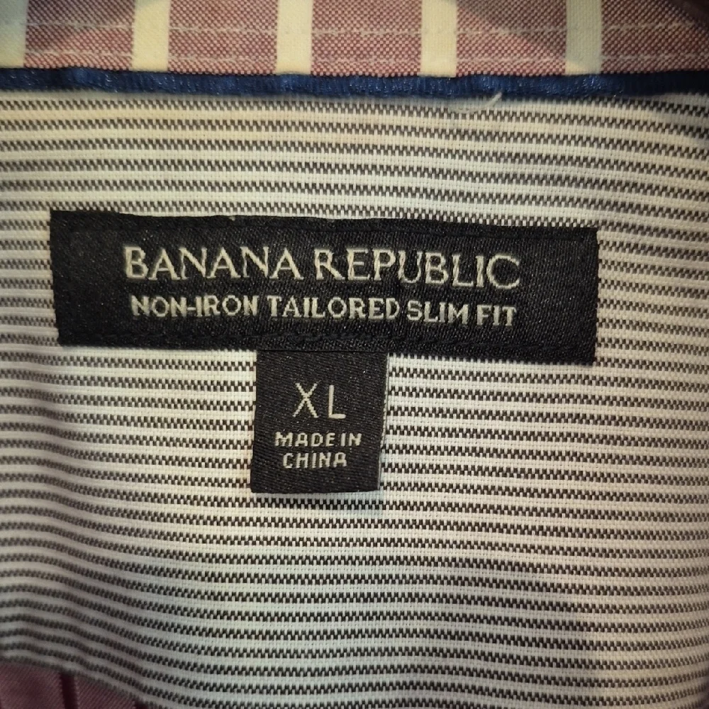 Banana Republic Red and White Cotton No Iron Slim Fit Checkered Shirt
